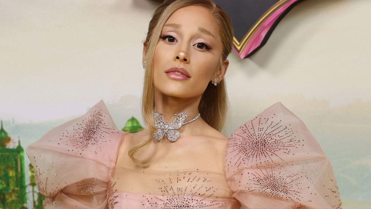 Ariana Grande sorprende como «Glinda» de Wicked