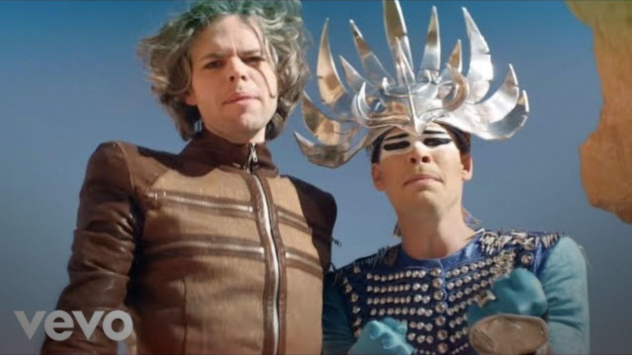 Empire of the Sun - Alive